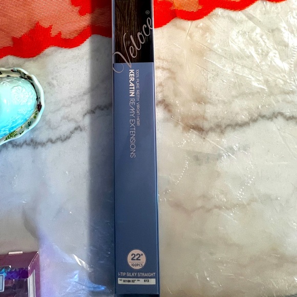 I-Tip Virgin Remy Hair Extensions 100 pcs in brown. - Picture 3 of 3